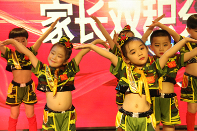 家長雙積分高分月啓動大會